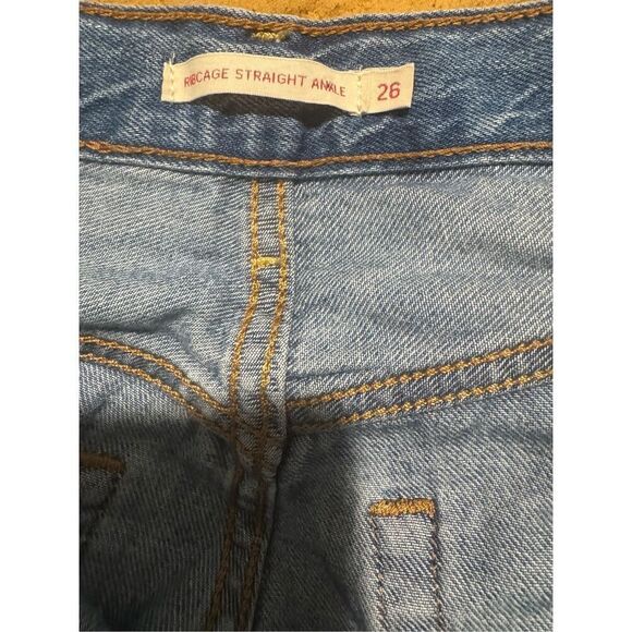 Levi’s Ribcage premium Straight ankle destroyed Knees W26 L27 - Picture 7 of 10